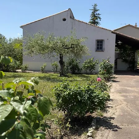 Villa Entiere Au Calme Dans Village Provencal Peymeinade